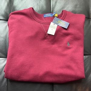 Men’s burgundy long sleeve crewneck sweatshirt